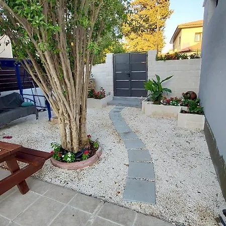 Alekas Pool And Garden Tatil Evi *
